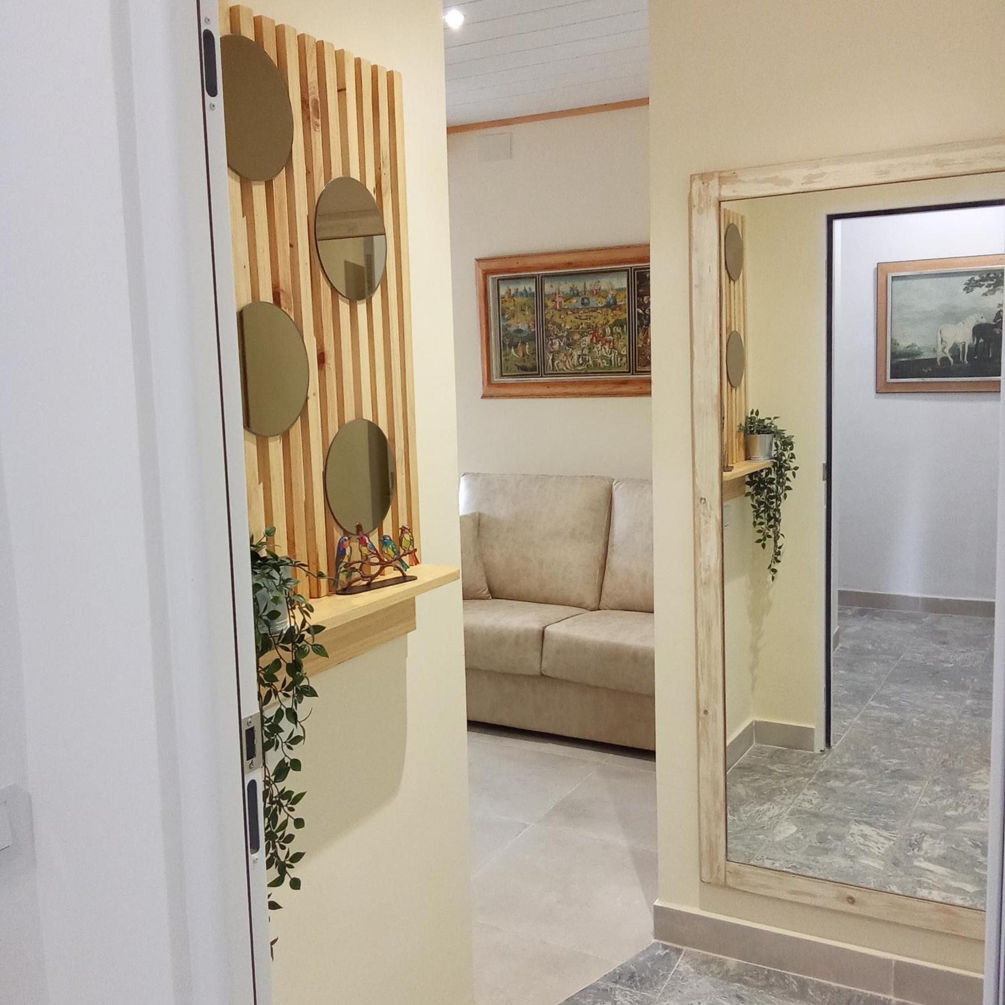 Apartamento Oasis En La Ciudad Málaga Exterior foto